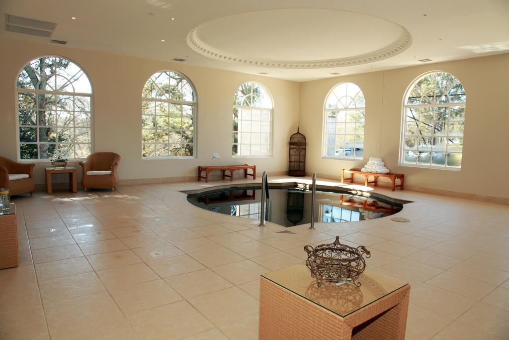 Milton Park Country House Hotel & Spa Bowral Szoba fotó